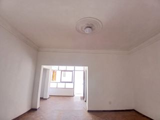 Foto 2 de 🚨 ALQUILO CASA PARA OFICINAS EN SAN ISIDRO
