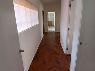 Foto 7 de VENDO DEPARTAMENTO 3ER PISO SAN ANTONIO MIRAFLORES