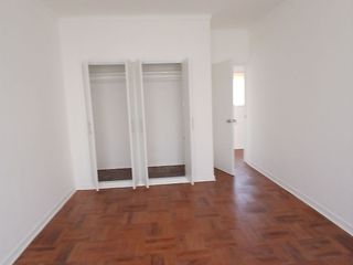 Foto 4 de VENDO DEPARTAMENTO 3ER PISO SAN ANTONIO MIRAFLORES