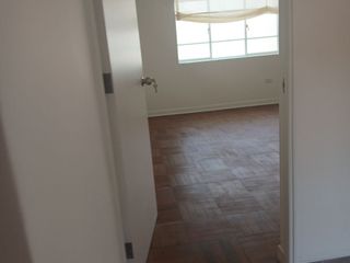 Foto 12 de VENDO DEPARTAMENTO 3ER PISO SAN ANTONIO MIRAFLORES