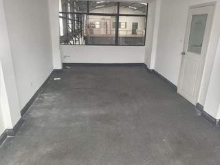 Foto 5 de Arriendo Bodega de 1.000m2 en Carcelén Industrial