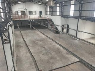 Foto 3 de Arriendo Bodega de 1.000m2 en Carcelén Industrial