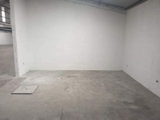 Foto 12 de Arriendo Bodega de 1.000m2 en Carcelén Industrial