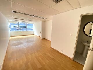 Foto 6 de ALQUILO $550 OFICINA  CENTRO MIRAFLORES