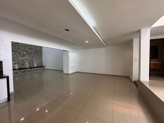 Foto 3 de Alquilo casa en el barrio el ingenio 2