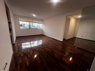 Foto 1 de ALQUILER DEPARTAMENTO FLAT PRIMER PISO AV GENERAL SALAVERRY – JESÚS MARIA