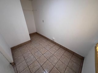 Foto 20 de ALQUILER DEPARTAMENTO FLAT PRIMER PISO AV GENERAL SALAVERRY – JESÚS MARIA