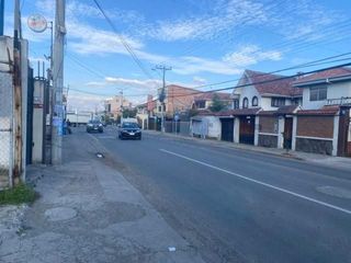 Foto 6 de Excelente terreno comercial en venta 943m2 Av. Hurtado de Mendoza sector Graiman