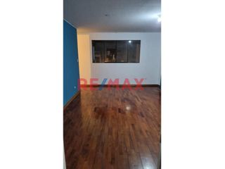 Foto 13 de Venta Departamento Urb. Santa Rosa De Surco