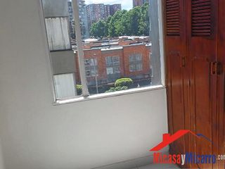 Foto 3 de Apartamento en Venta en Colina de Cantabria Bogotá