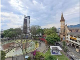 Foto 1 de VENDO OFICINA 37 MTS2,¡Una gran inversión en una ubicación privilegiada!.