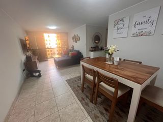 Foto 3 de Depa mas cochera en venta , en Torres de los Olivos