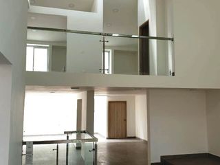 Foto 2 de Casa Comercial en arriendo ubicada en la Circunvalar