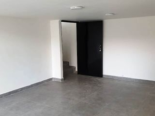 Foto 5 de Casa Comercial en arriendo ubicada en la Circunvalar