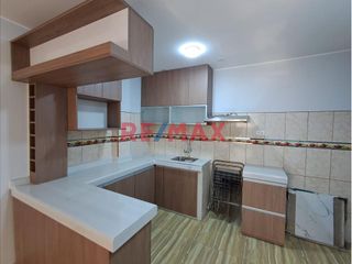 Foto 4 de Vendo Departamento A 5 Minutos Del Ovalo De Santa Anita