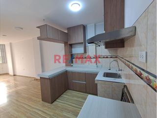 Foto 6 de Vendo Departamento A 5 Minutos Del Ovalo De Santa Anita
