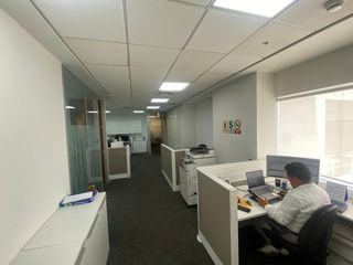 Foto 10 de MODERNA OFICINA, EDIFICIO CON AREAS COMUNES Y CERTIFICACION LEED