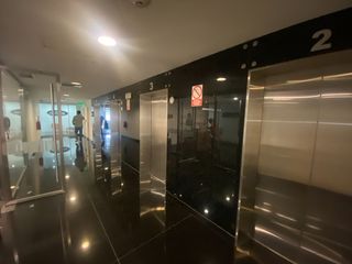Foto 15 de MODERNA OFICINA, EDIFICIO CON AREAS COMUNES Y CERTIFICACION LEED