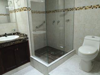 Foto 14 de VENTA HERMOSA  CASA REMODELADA CONDOMINIO CAMINO REAL