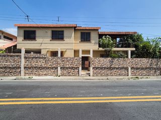 Foto 16 de CASA ESQUINERA BARRIO DEL SEGURO