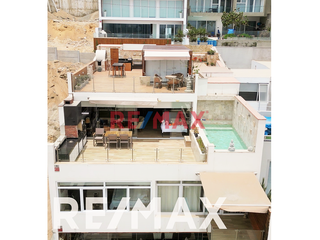 Foto 2 de VENTA DE EXCLUSIVO Y AMPLIO DUPLEX EN PLAYA SEÑORITAS