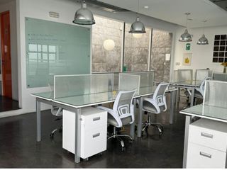 Foto 5 de ALQUILER DE CASA ACONDICIONADA y AMOBLADA PARA OFICINAS EN LINCE
