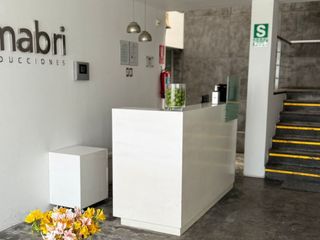 Foto 9 de ALQUILER DE CASA ACONDICIONADA y AMOBLADA PARA OFICINAS EN LINCE