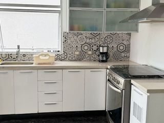 Foto 10 de ALQUILER DE CASA ACONDICIONADA y AMOBLADA PARA OFICINAS EN LINCE