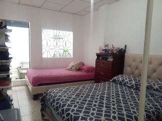 Foto 4 de Venta Casa Sauces 8 Guayaquil