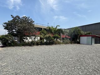 Foto 4 de Local Comercial E Industrial en Venta en Ate – Lima