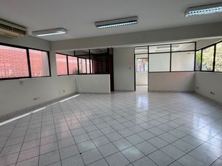 Foto 38 de Local Comercial E Industrial en Venta en Ate – Lima