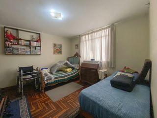Foto 17 de Vendo Casa a una cuadra de Av. 28 de Julio, zona segura y tranquila.