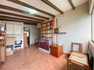 Foto 31 de Vendo Casa a una cuadra de Av. 28 de Julio, zona segura y tranquila.