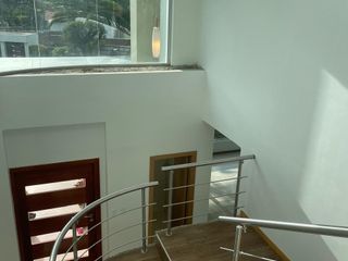 Foto 18 de Tumbaco, sector Hilacril,Casa en Renta No Adosada con amplio jardin independiente