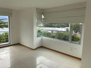 Foto 30 de Tumbaco, sector Hilacril,Casa en Renta No Adosada con amplio jardin independiente