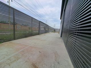 Foto 3 de galpon de alquiler en manta parroquia tarqui L/F