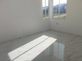 Foto 9 de ESPECTACULAR CASA QUINTA
