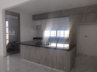 Foto 4 de ESPECTACULAR CASA QUINTA