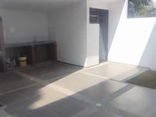 Foto 11 de ESPECTACULAR CASA QUINTA