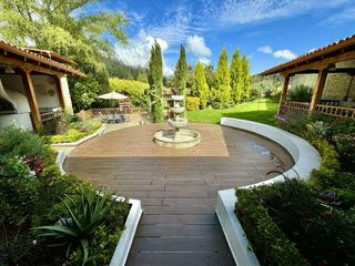 Foto 18 de Impresionante Oasis de 3 Dormitorios con Jardines Privados y Fuente Central en la Exclusiva Campiña de Tarqui
