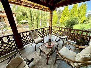Foto 21 de Impresionante Oasis de 3 Dormitorios con Jardines Privados y Fuente Central en la Exclusiva Campiña de Tarqui
