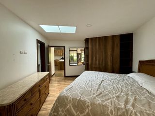 Foto 8 de Impresionante Oasis de 3 Dormitorios con Jardines Privados y Fuente Central en la Exclusiva Campiña de Tarqui