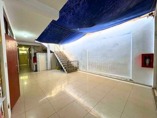 Foto 5 de SE ALQUILA LOCAL COMERCIAL CERCA A TOTTUS EN PUENTE PIEDRA