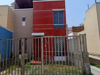 Foto 1 de ¡Se Oferta! Venta De Casa Amoblada De 2 Pisos En Villa Club 4, Carabayllo, Frente A Un Parque. Oportunidad Única, Entrega Inmediata.