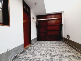 Foto 20 de Vendo Departamento Primer Piso en Juan Pablo II
