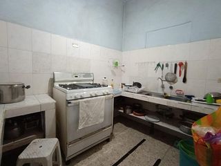 Foto 5 de Venta casa esquinera, con fachada hacia la calle principal