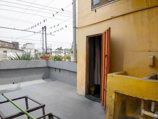 Foto 9 de Venta casa esquinera, con fachada hacia la calle principal