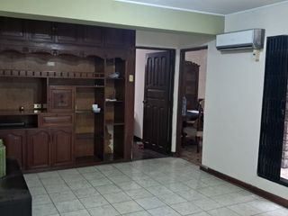 Foto 1 de 