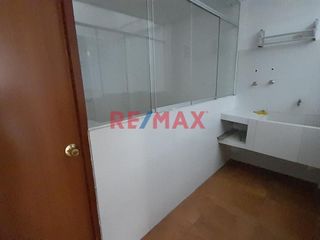 Foto 7 de ALQUILO DEPTO EN 2DO PISO A UNA CUADRA DE AV. METROPOLITANA I. RSANCHEZ
