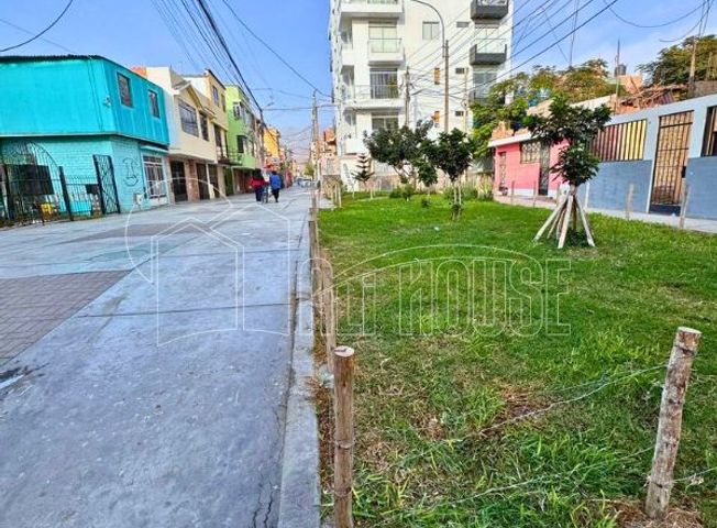 place photo 25